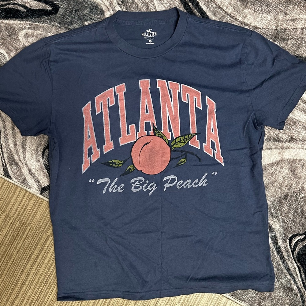 Hollister Atlanta Graphic Tee